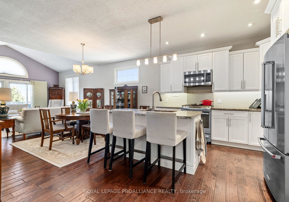 39-owen-street-prince-edward-county-ontario-x12090331