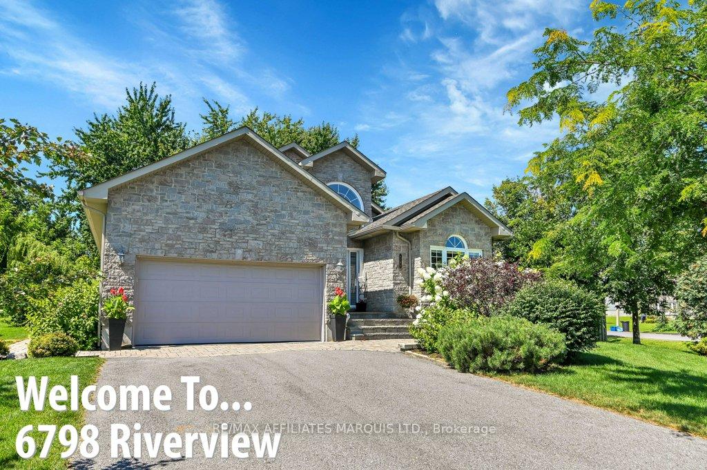6798-riverview-drive-south-glengarry-ontario-x12090604