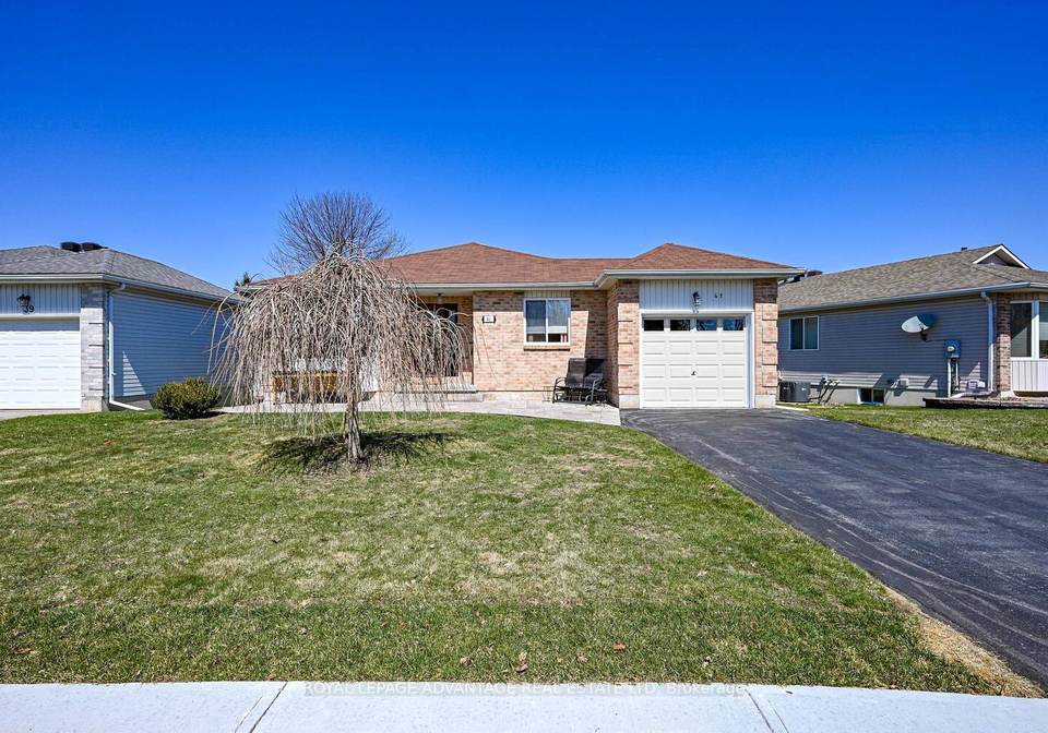 41-treelawn-boulevard-perth-ontario-x12090790