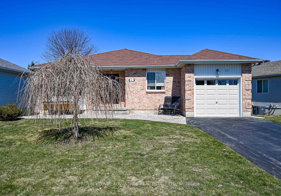 41-treelawn-boulevard-perth-ontario-x12090790