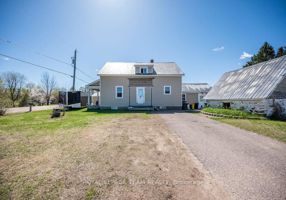 466-barron-canyon-road-petawawa-ontario-x12091665