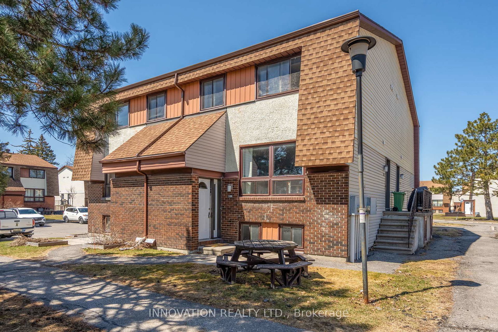 20-woodvale-green-ottawa-ontario-x12092117