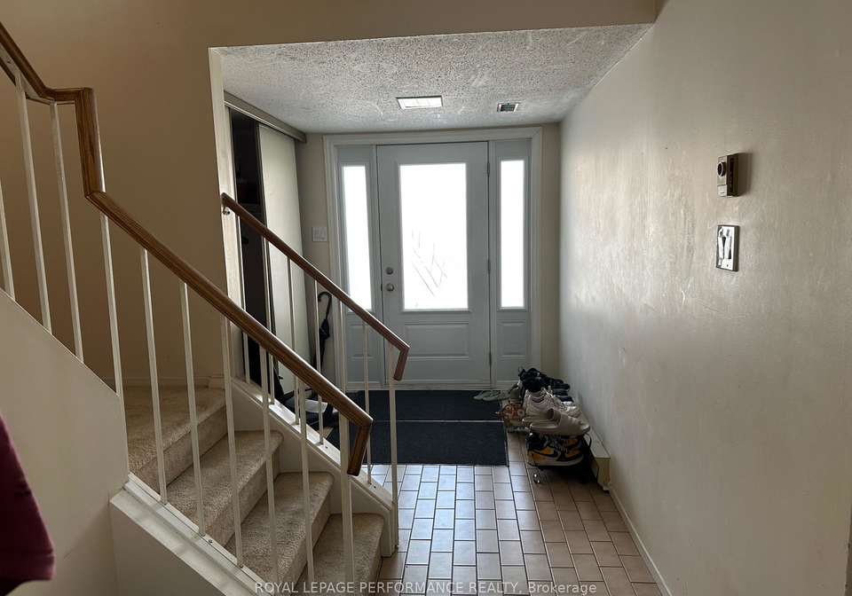 11-arbordale-crescent-ottawa-ontario-x12092243