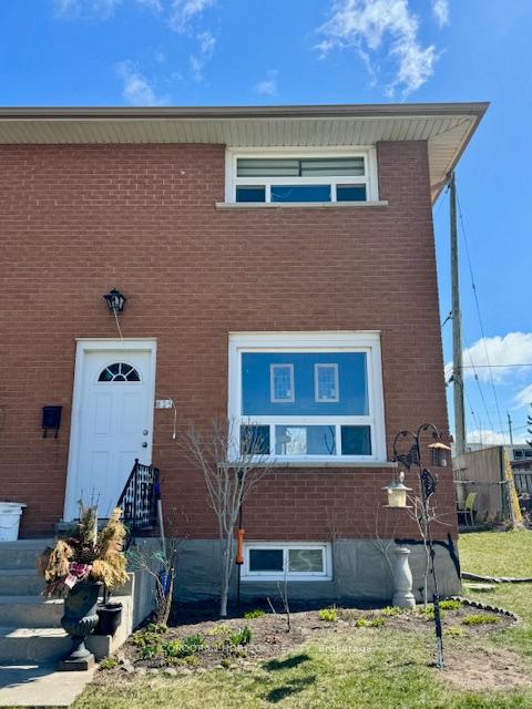 831-walter-street-cambridge-ontario-x12092776