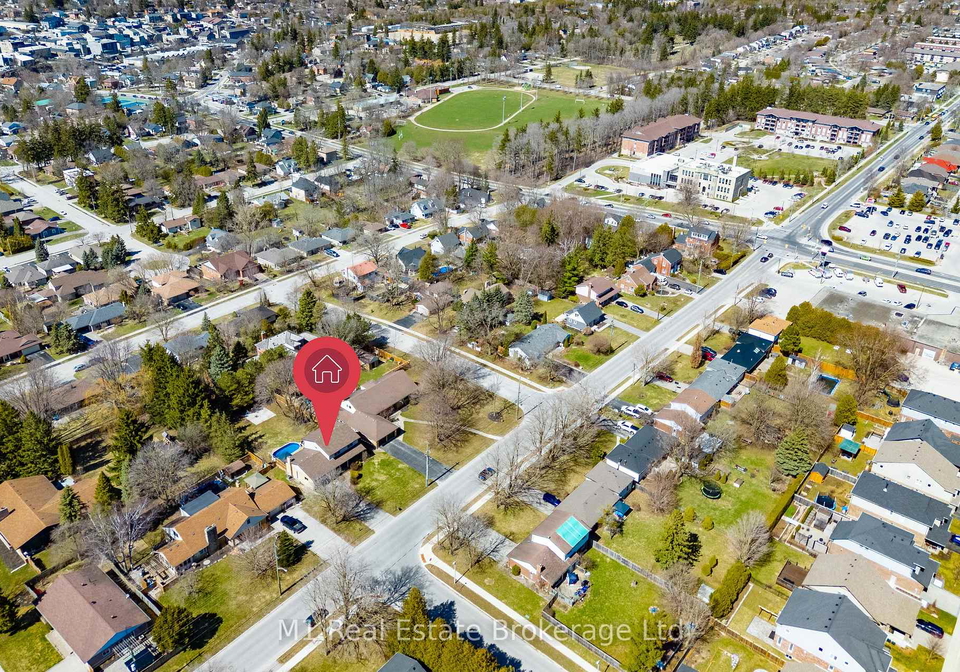 335-elora-street-centre-wellington-ontario-x12093144