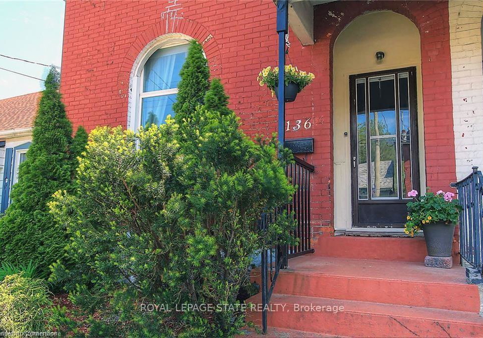 136-dundurn-street-n-hamilton-ontario-x12093244