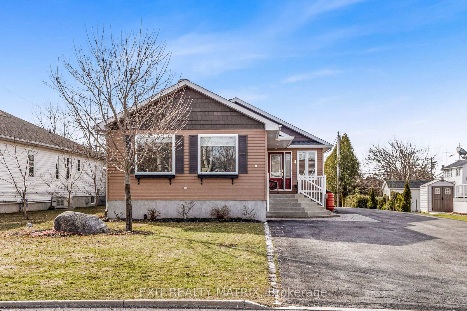 84-anik-street-north-glengarry-ontario-x12093292