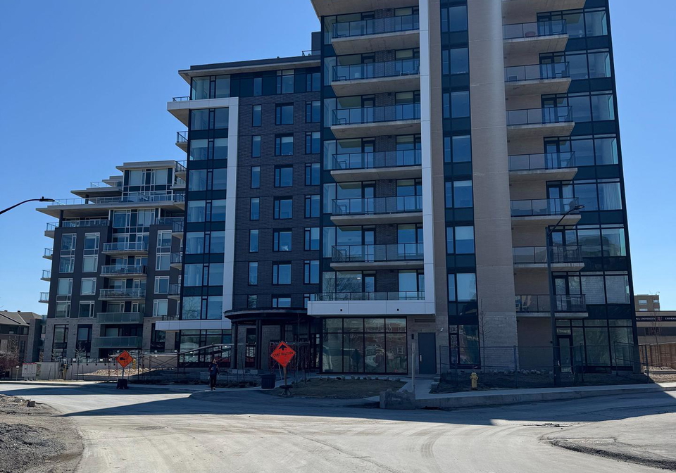 360-deschatelets-avenue-ottawa-ontario-x12093823