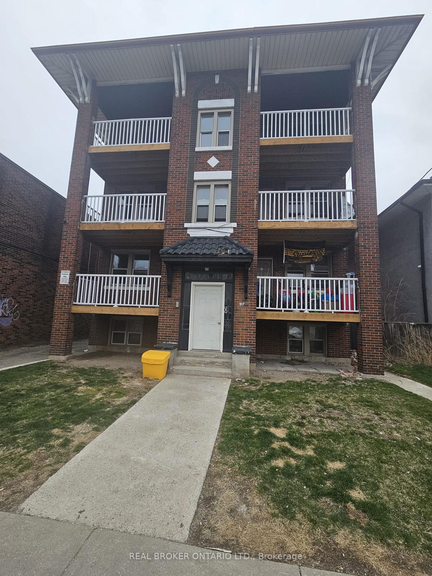 917-main-street-e-hamilton-ontario-x12094300