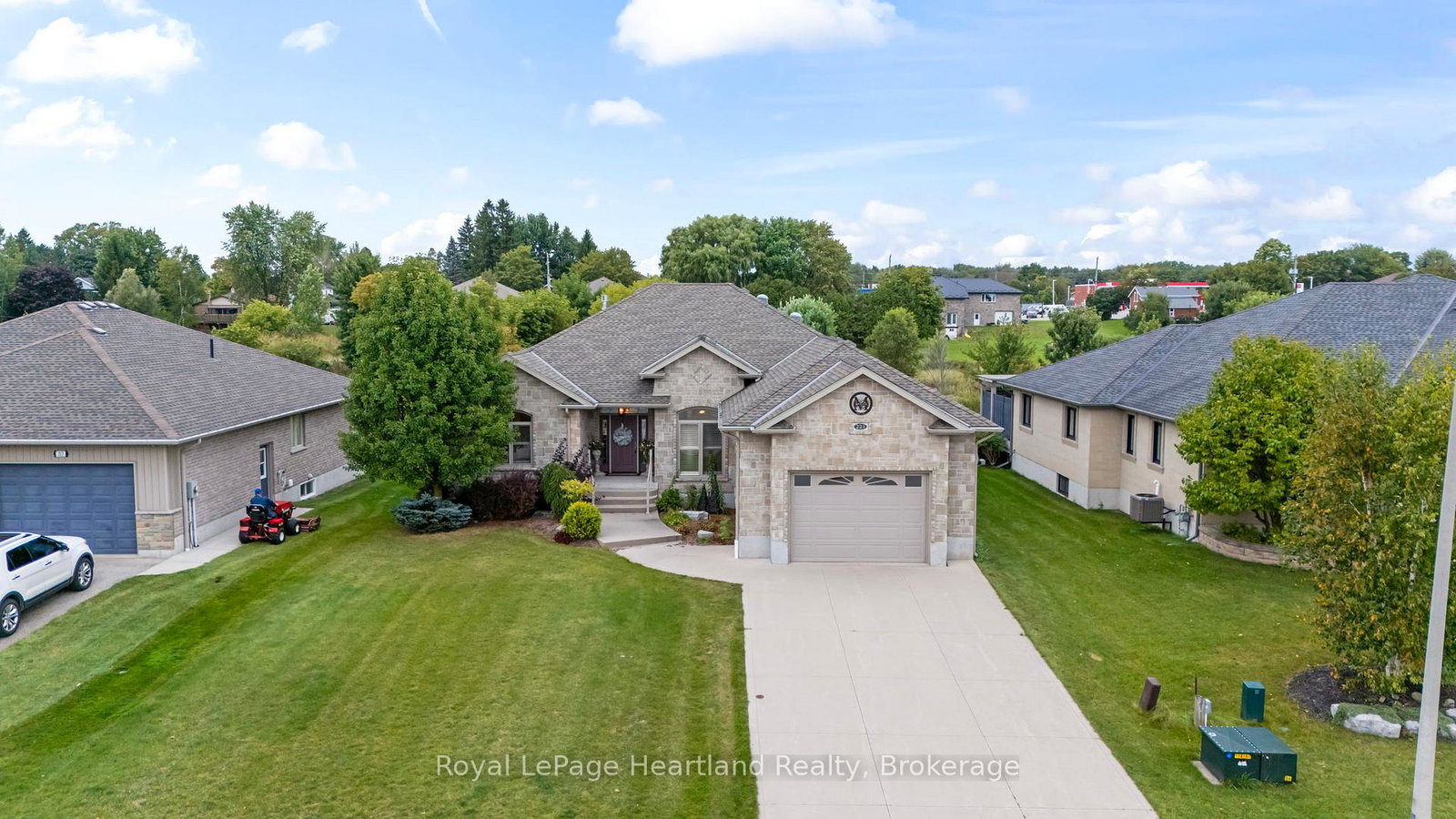 221-john-street-minto-ontario-x12094372