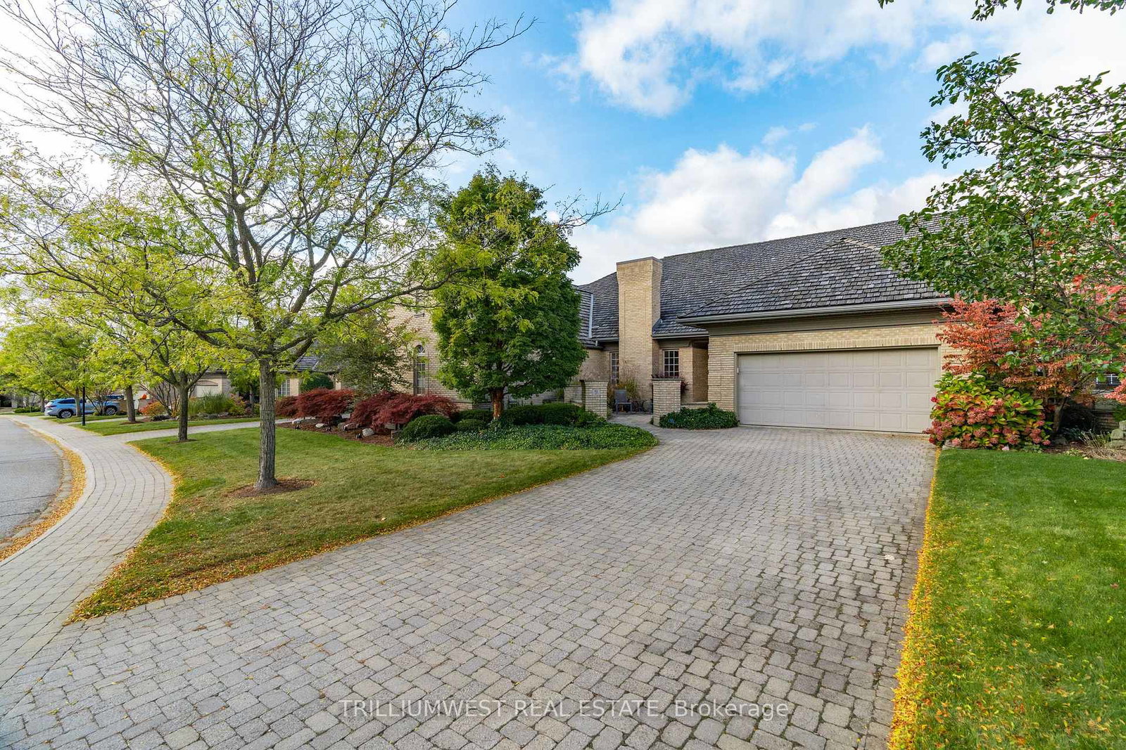 260-deer-ridge-drive-kitchener-ontario-x12094732