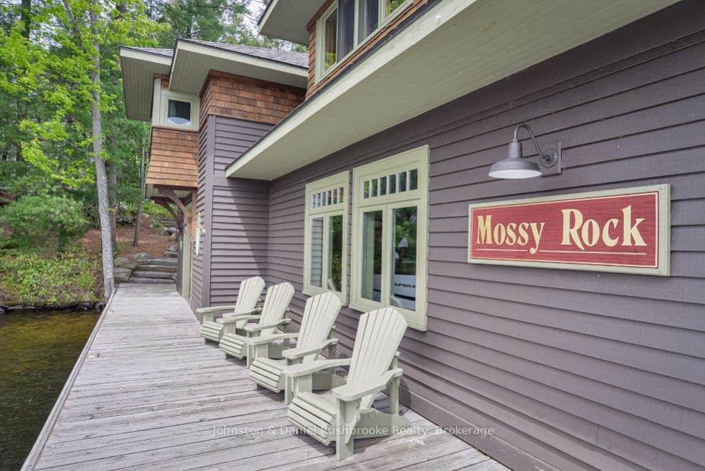 0-mossy-rock-muskoka-lakes-ontario-x12094945