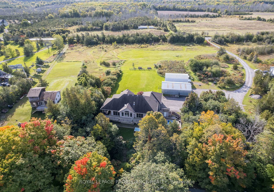 4992-county-road-1-prince-edward-county-ontario-x12095827