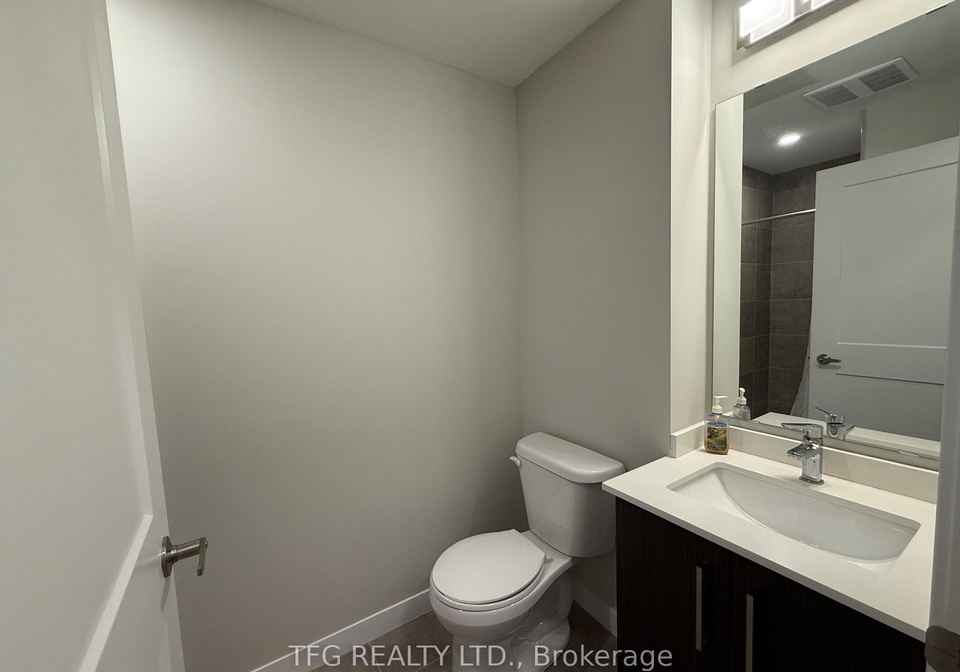 15-queen-street-s-hamilton-ontario-x12096104