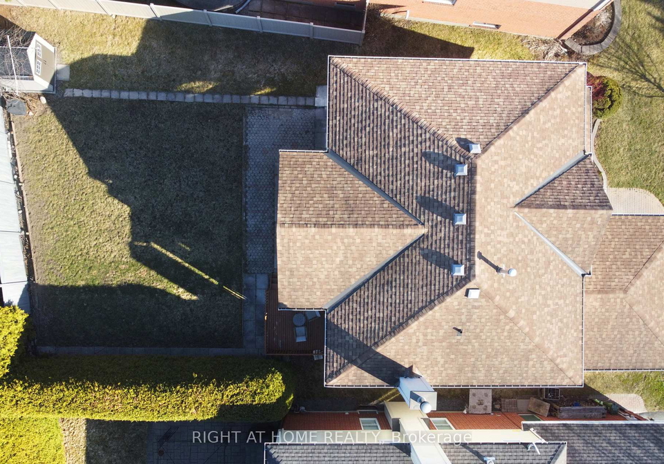 4-balding-crescent-kanata-ontario-x12096156