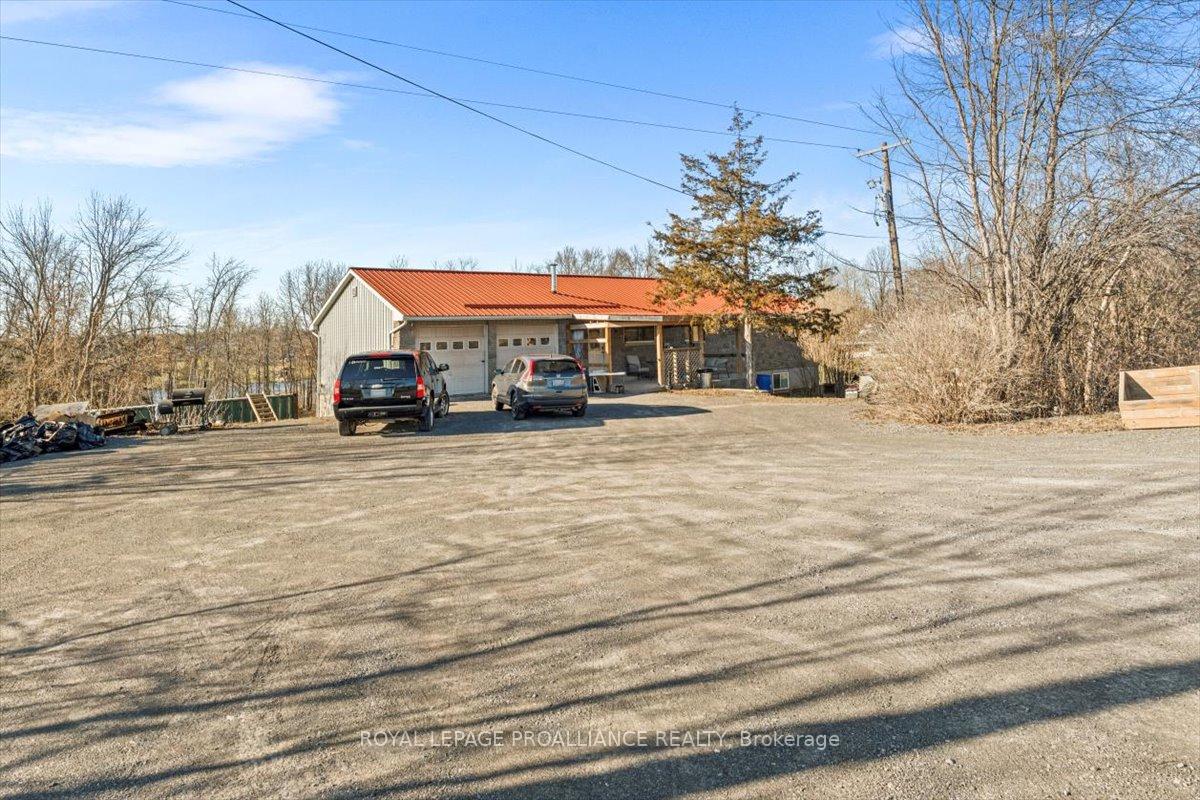 6301-old-highway-2-tyendinaga-ontario-x12097199