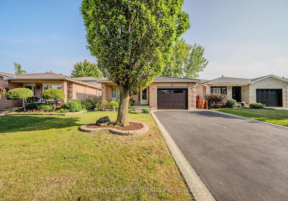 624-eaglewood-drive-hamilton-ontario-x12097229