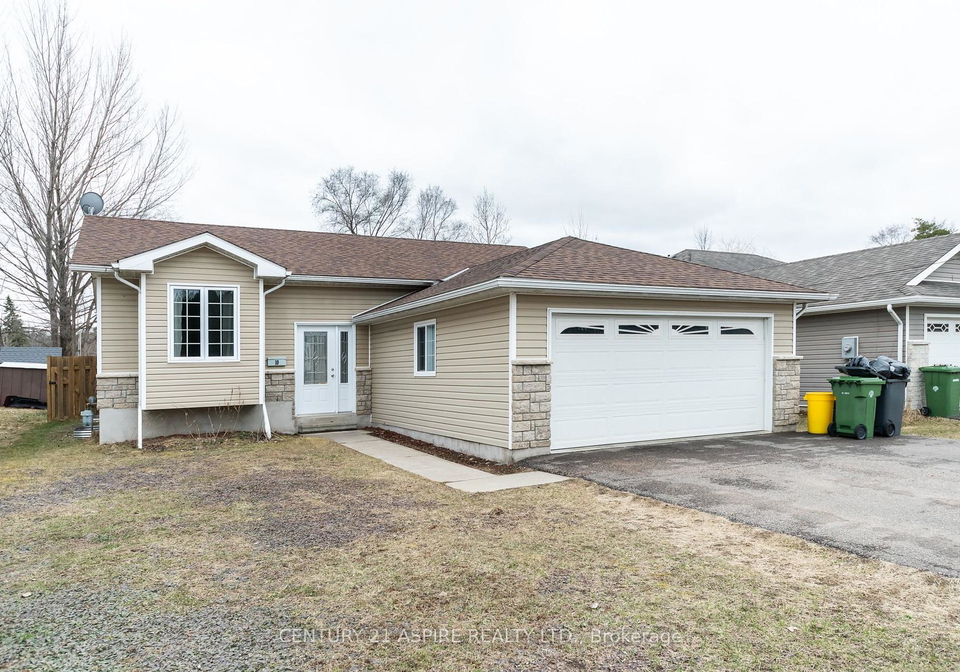 10-vereyken-crescent-petawawa-ontario-x12097395