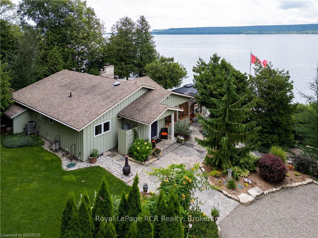 2-1st-avenue-south-bruce-peninsula-ontario-x12097845