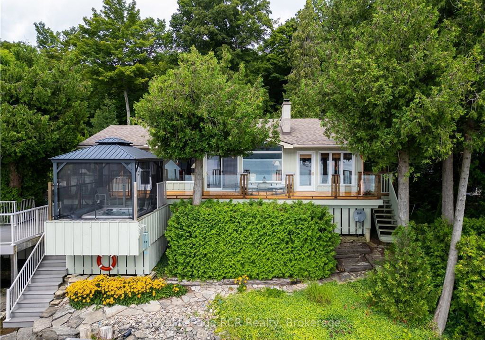 2-1st-avenue-south-bruce-peninsula-ontario-x12097845