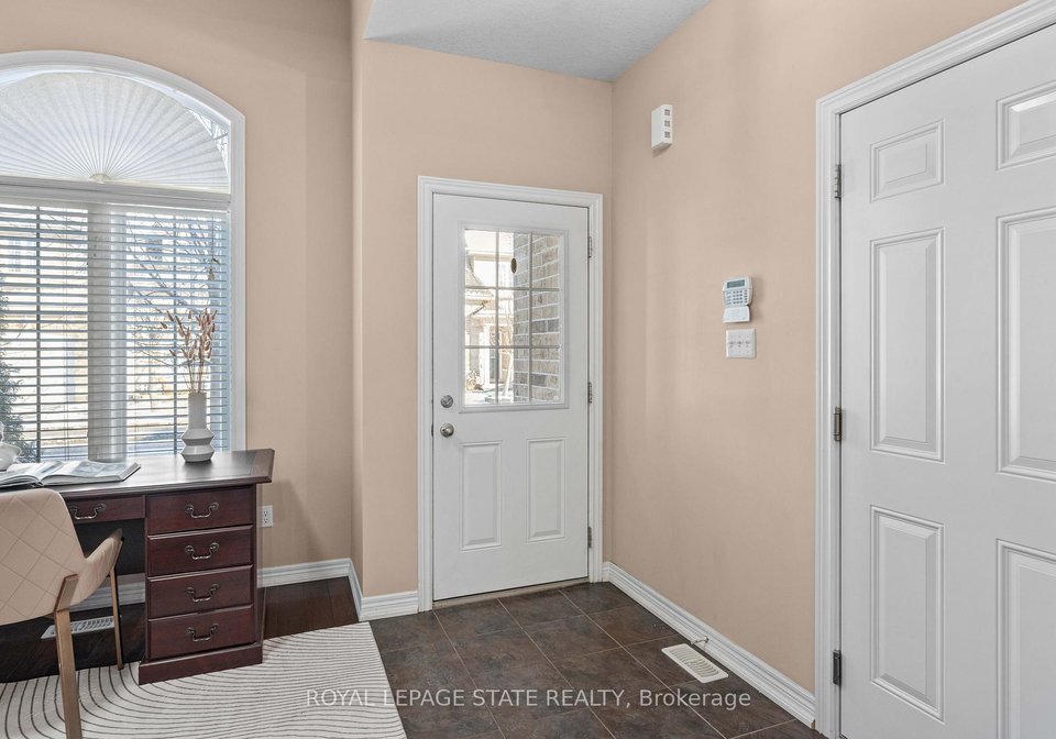 7-atessa-drive-hamilton-ontario-x12097894