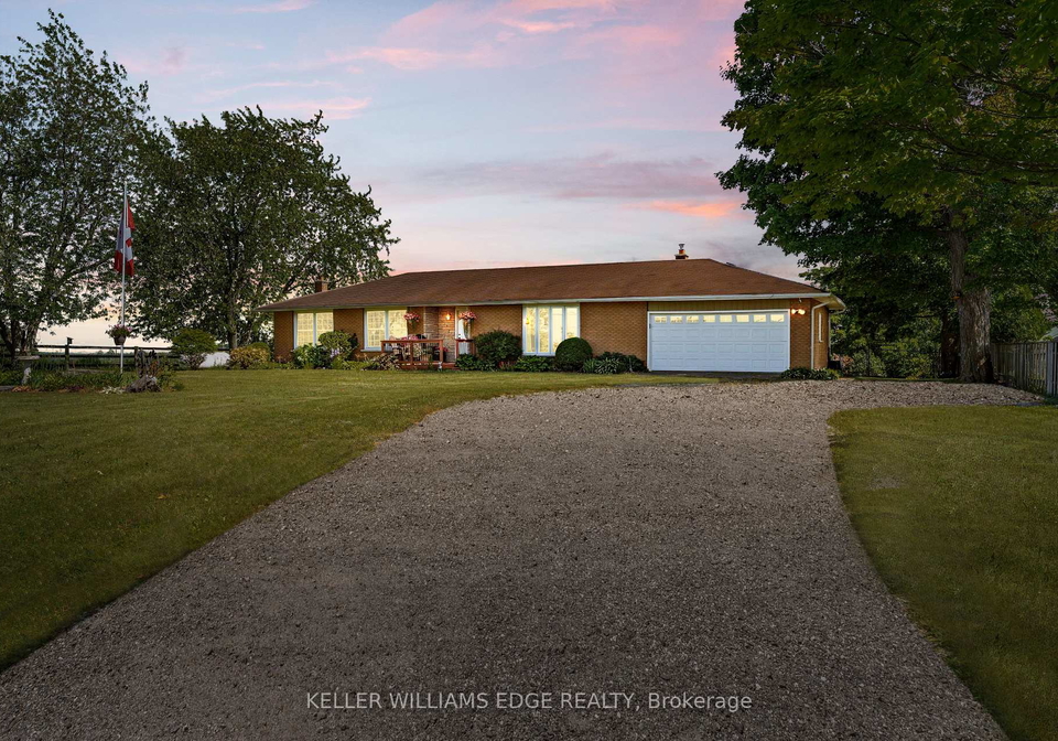 1786-8-concession-w-hamilton-ontario-x12098414