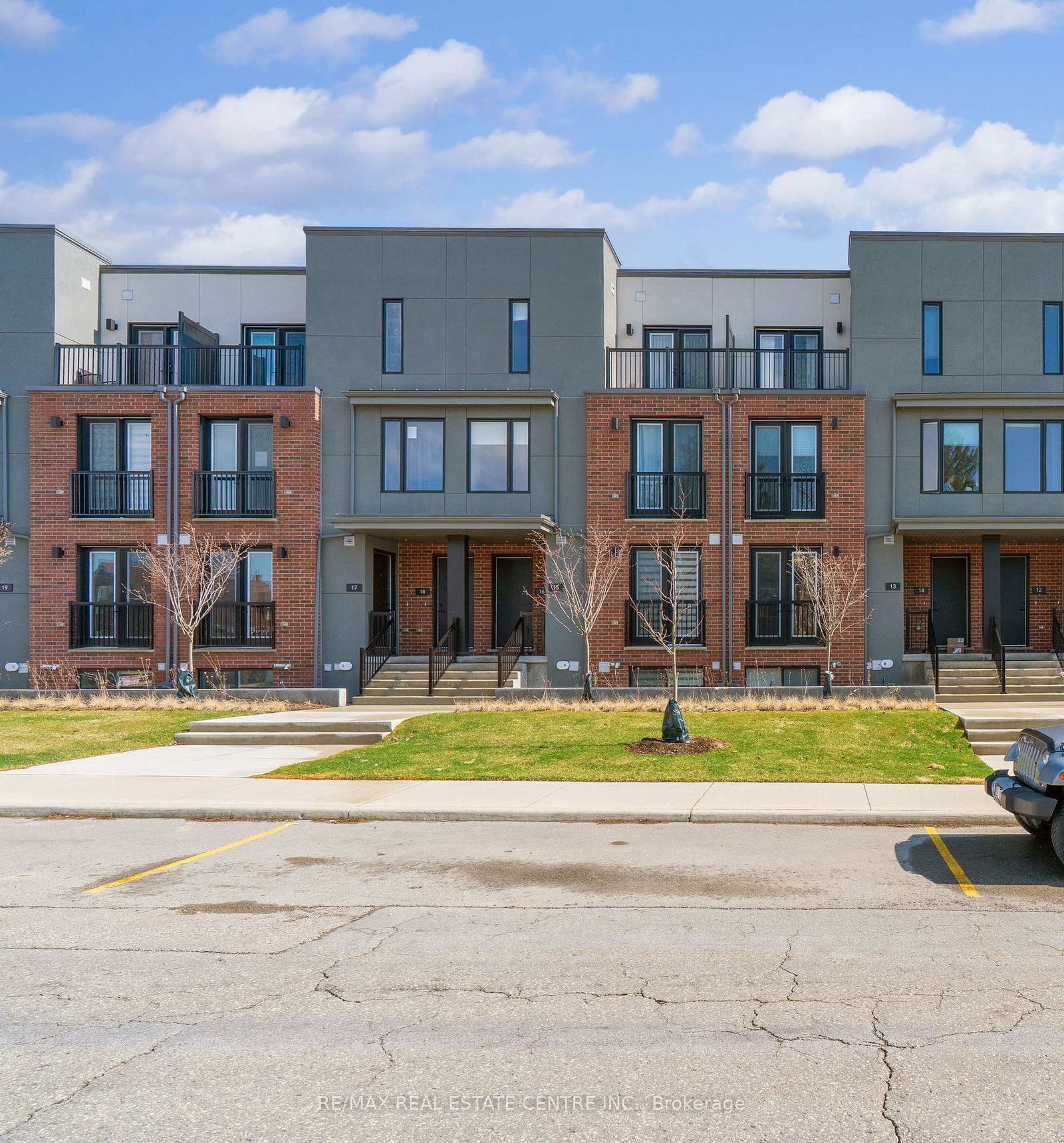99-roger-street-waterloo-ontario-x12098806