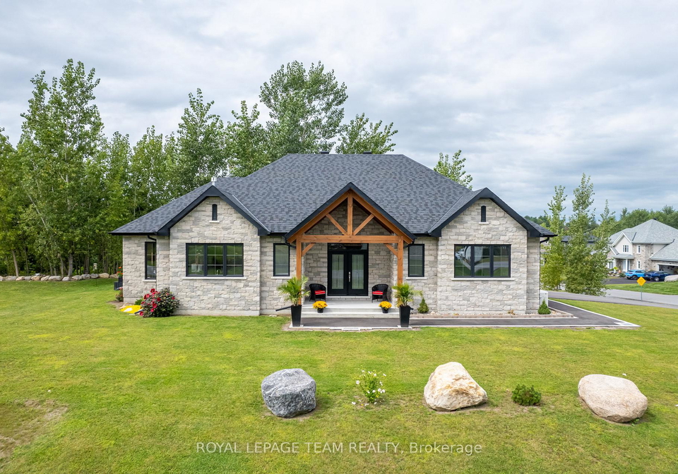 1-stratford-boulevard-south-stormont-ontario-x12098828