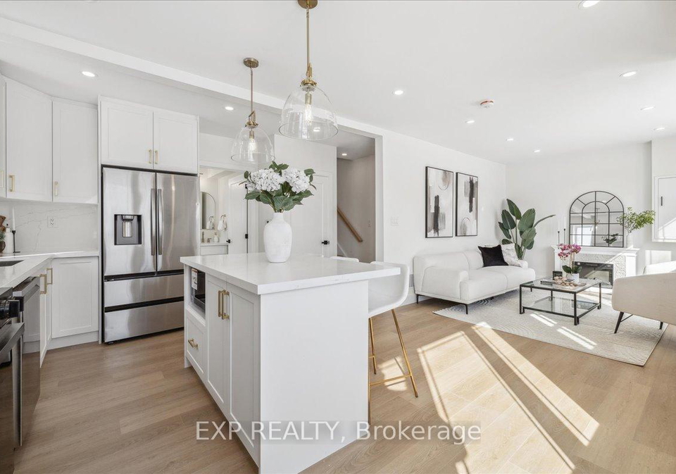98-east-37th-street-hamilton-ontario-x12099271