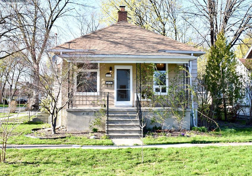 408-cromwell-street-sarnia-ontario-x12099285