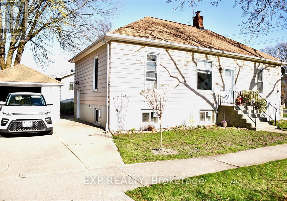 408-cromwell-street-sarnia-ontario-x12099285