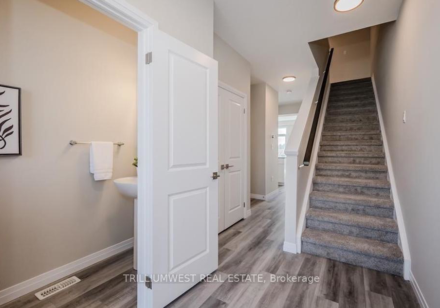 62-ayr-meadows-crescent-north-dumfries-ontario-x12099605