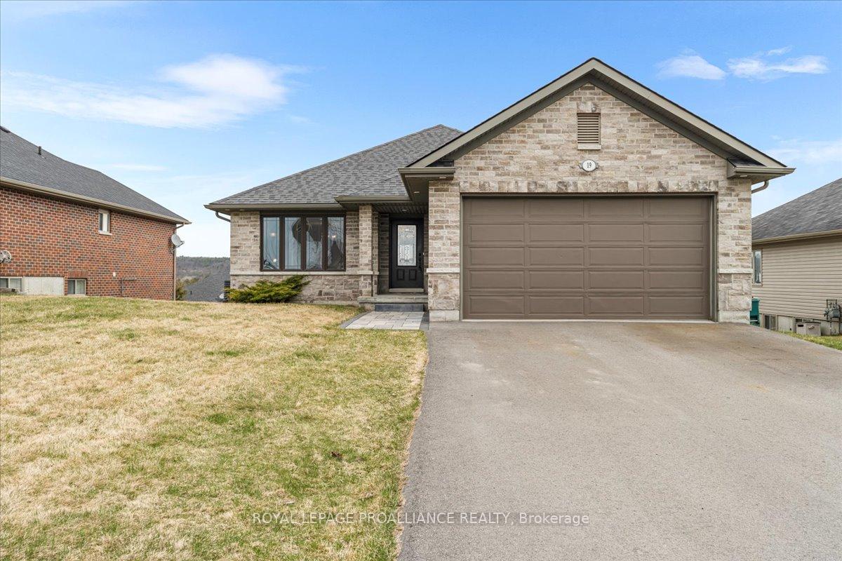 19-rosewood-drive-quinte-west-ontario-x12100689