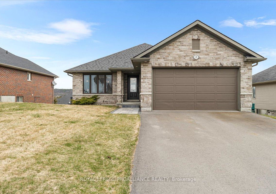 19-rosewood-drive-quinte-west-ontario-x12100689