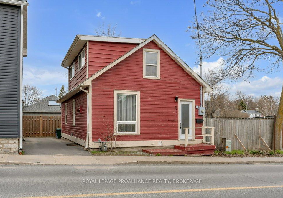 651-king-street-w-kingston-ontario-x12101369