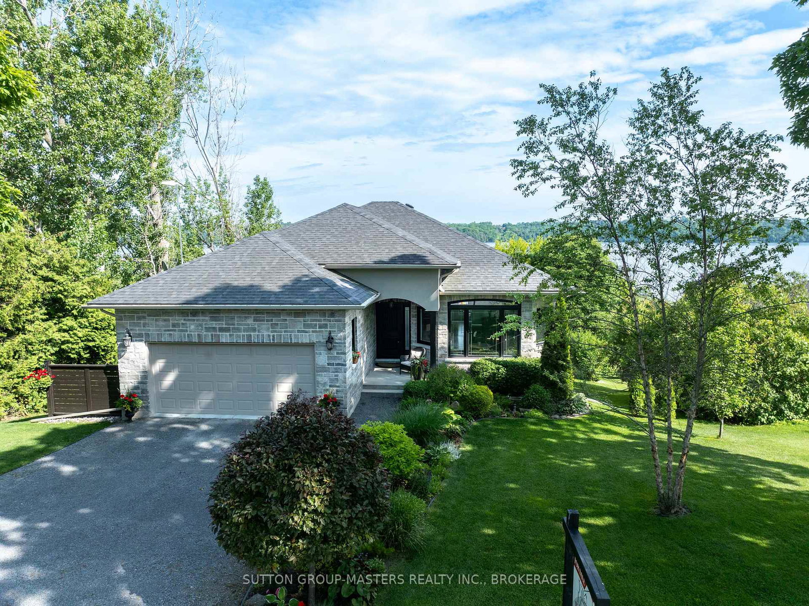 452-bayshore-road-greater-napanee-ontario-x12101393