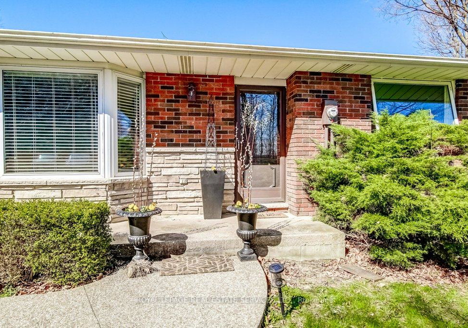 9346-dickenson-road-hamilton-ontario-x12101425