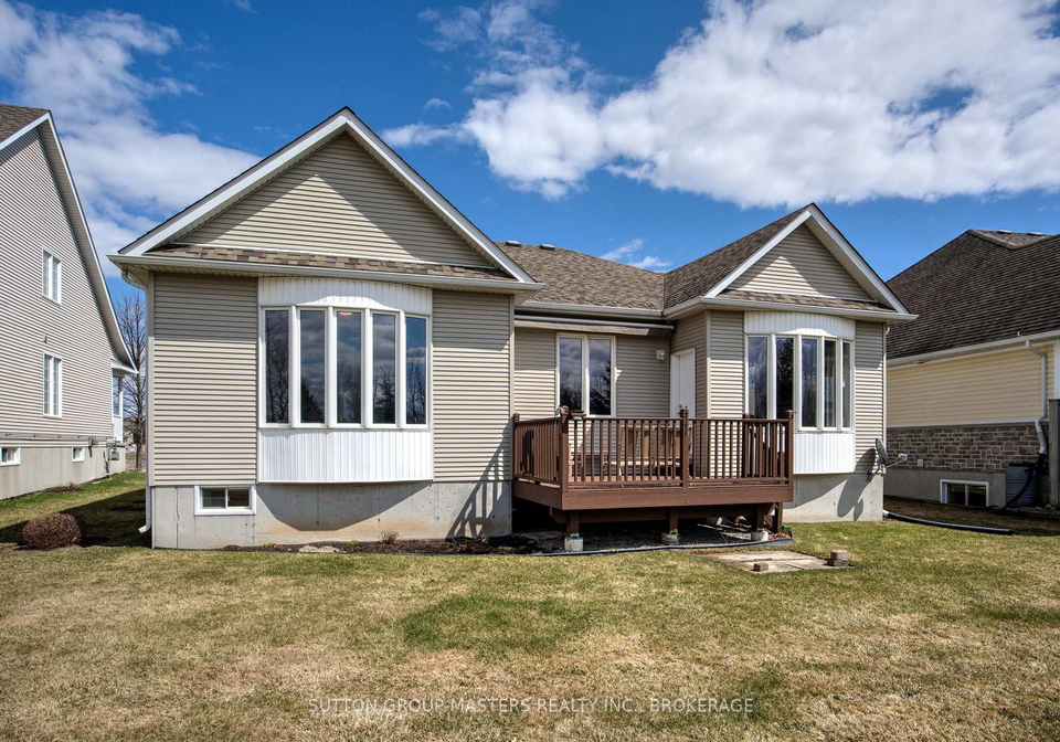 30-country-club-drive-loyalist-ontario-x12101988