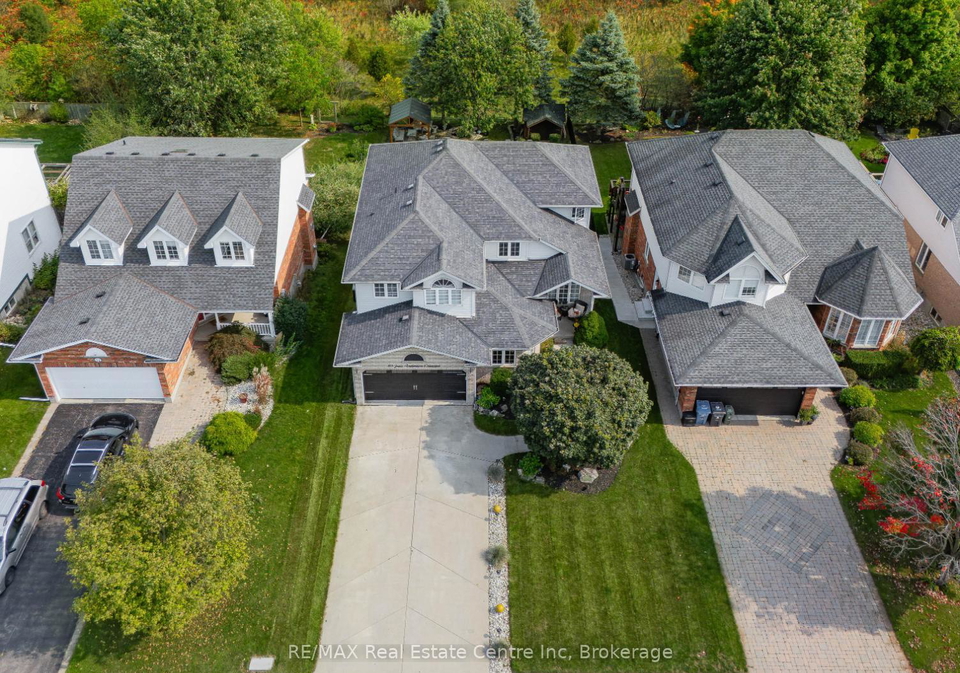 10-jean-anderson-crescent-guelph-ontario-x12102159