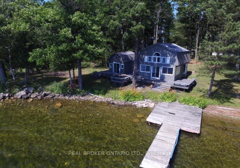 101-fairclough-island-drummondnorth-elmsley-ontario-x12102285