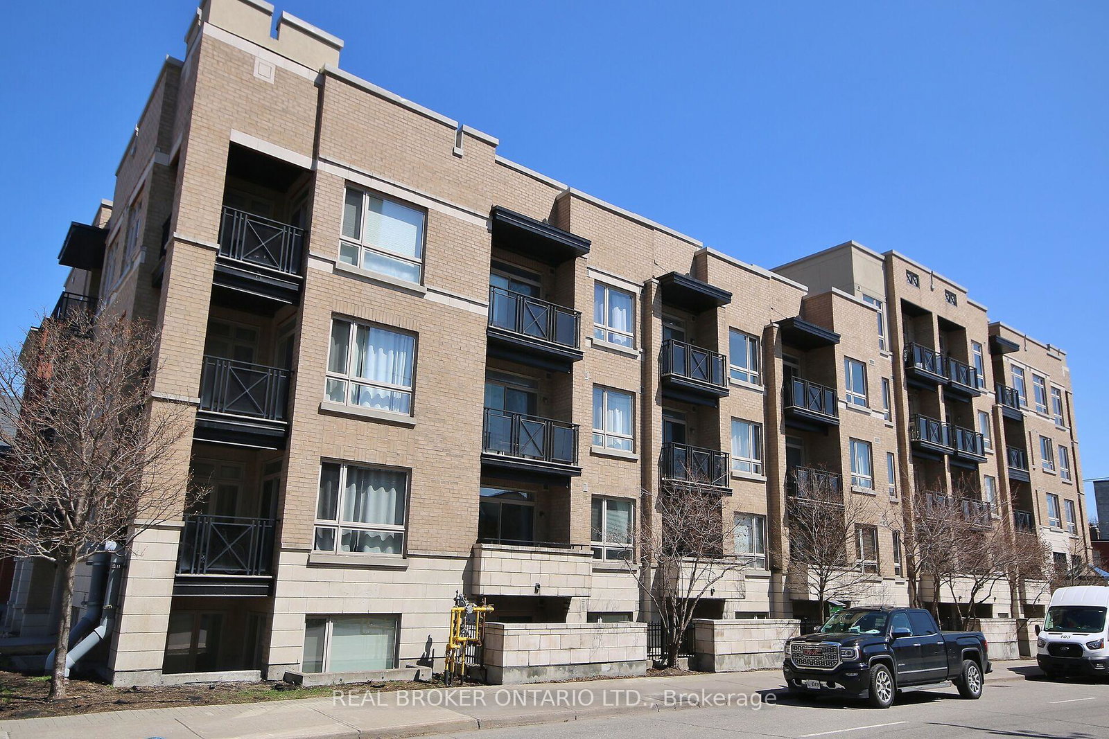 429-kent-street-ottawa-ontario-x12102291