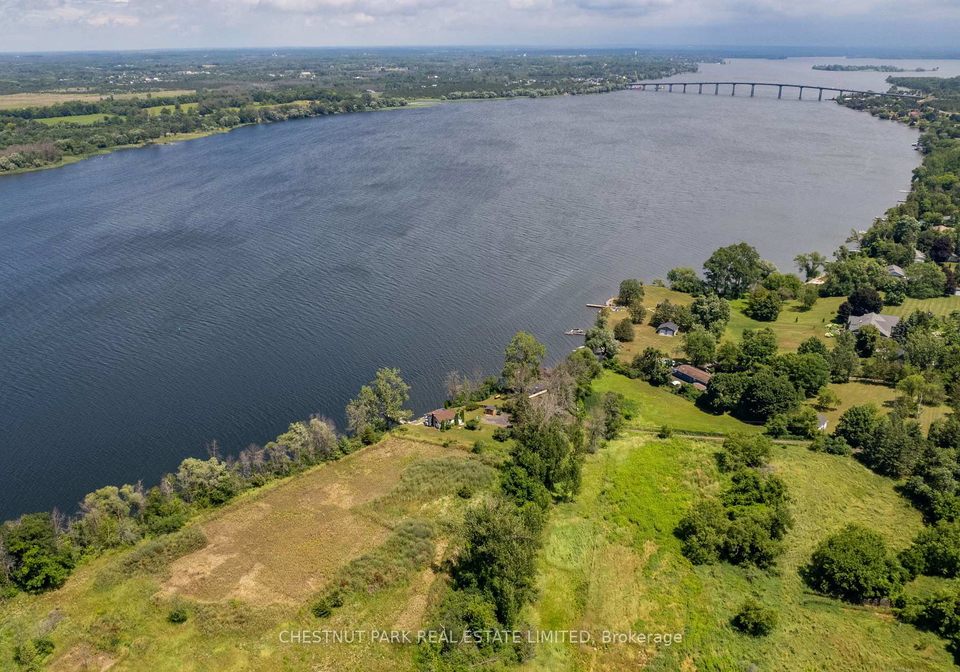 35-narrows-lane-prince-edward-county-ontario-x12102625