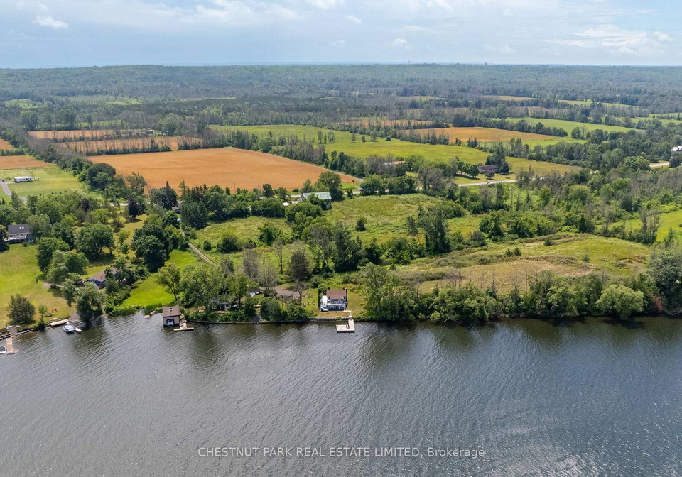 35-narrows-lane-prince-edward-county-ontario-x12102625