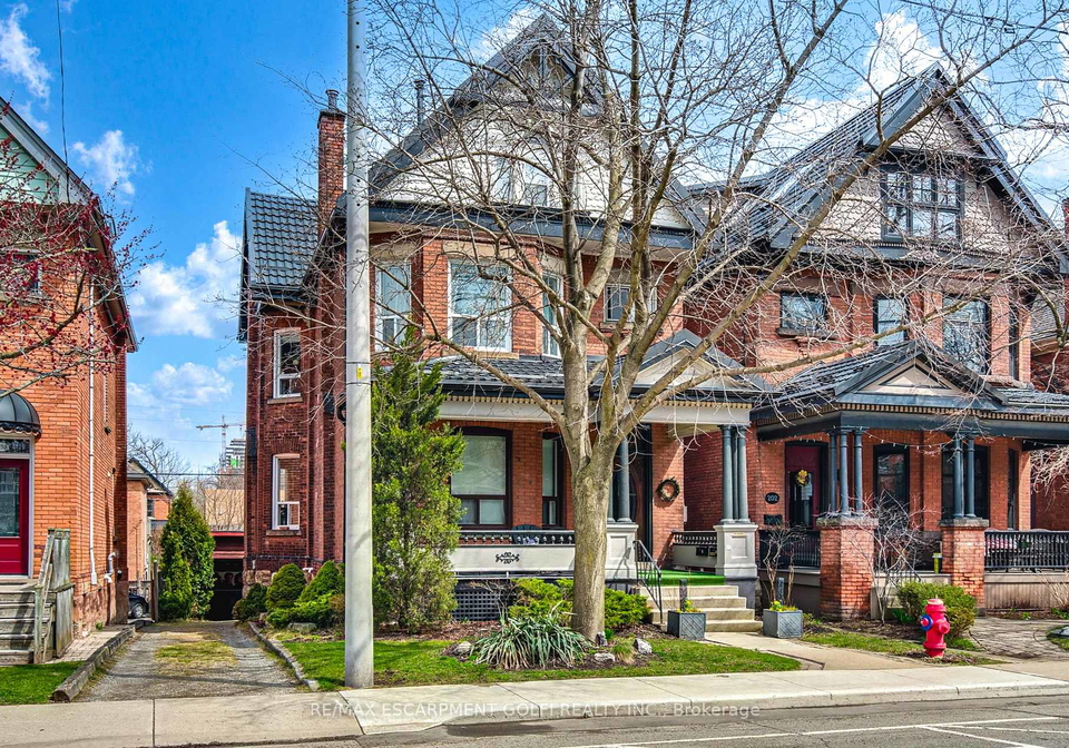 204-herkimer-street-hamilton-ontario-x12102697