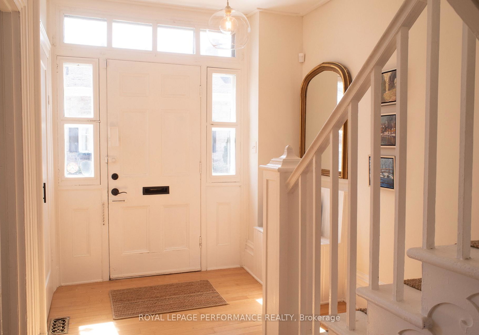 13-drummond-street-w-perth-ontario-x12103432