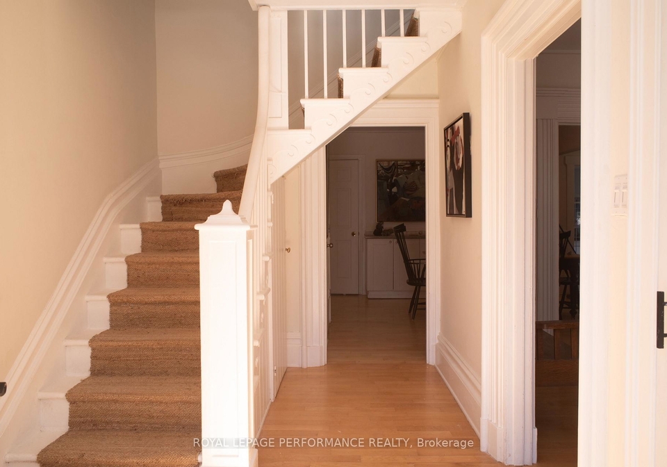 13-drummond-street-w-perth-ontario-x12103432
