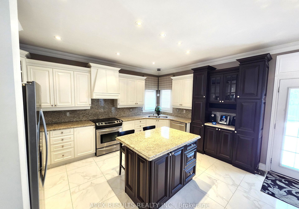 63-biggs-avenue-hamilton-ontario-x12103954