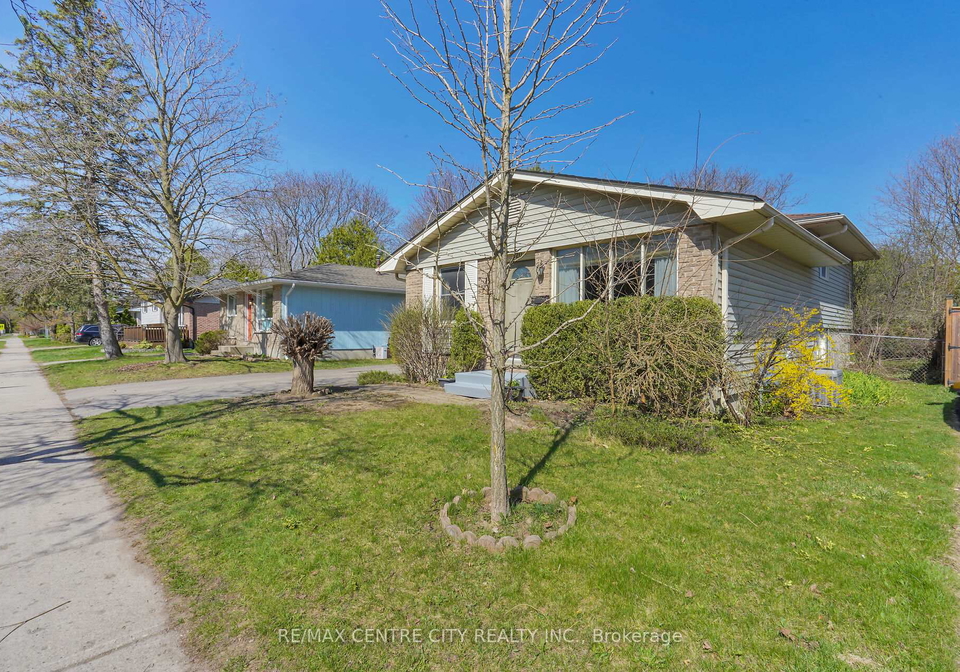 120-hawthorne-road-london-north-ontario-x12104081
