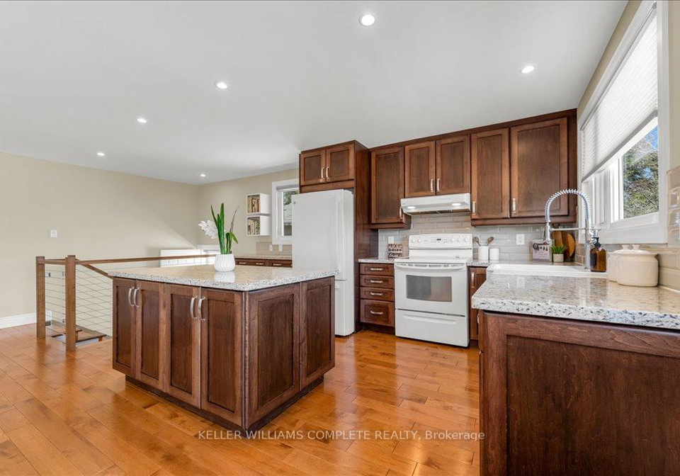 60-aterno-drive-hamilton-ontario-x12104256