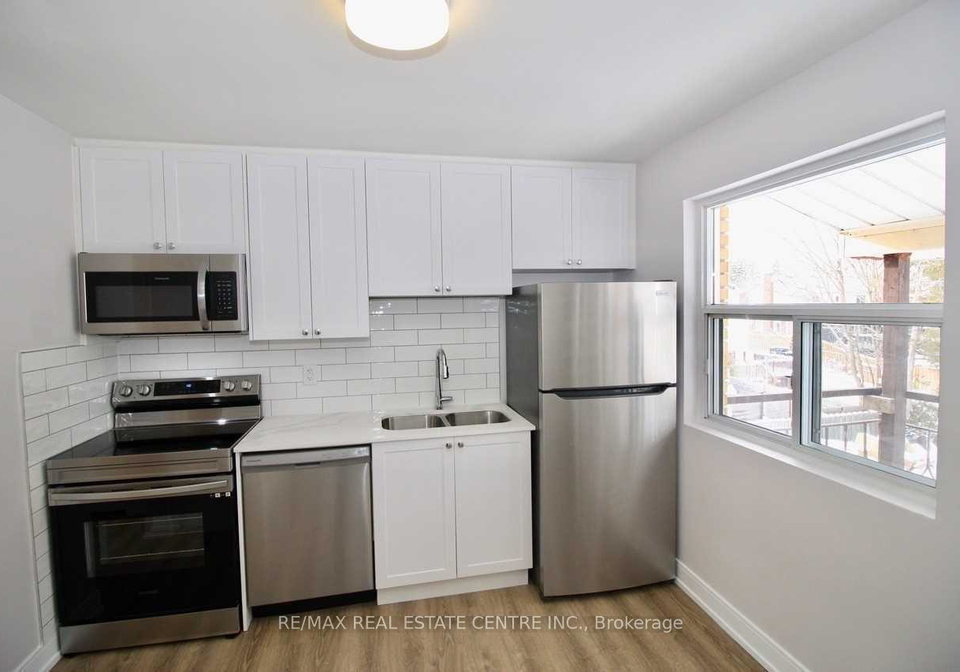424-argyle-street-cambridge-ontario-x12104942